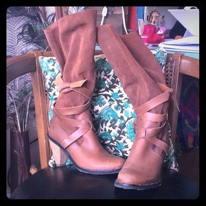 Report leather boots size 9.5